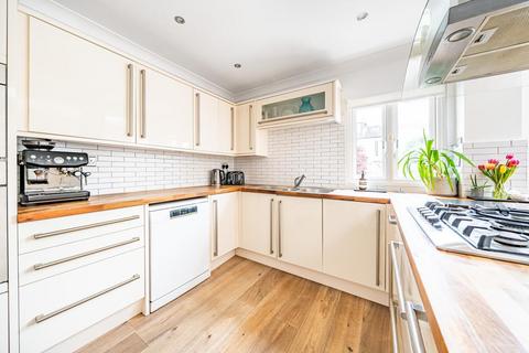 7 Balgowan Road, Beckenham, BR3 4HJ