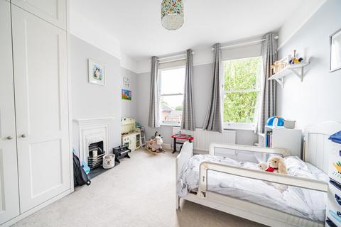 7 Balgowan Road, Beckenham, BR3 4HJ