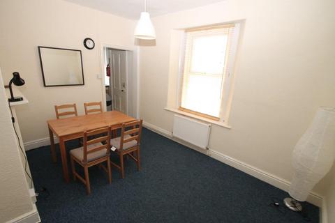 5 bedroom terraced house to rent, Trematon Terrace, Plymouth PL4