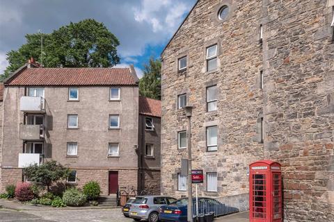 2 bedroom property to rent, Dean Path, Dean Village, Edinburgh, EH4