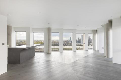 3 bedroom flat to rent, Upper Riverside, Cutter Lane, London SE10