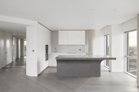 3 bedroom flat to rent, Upper Riverside, Cutter Lane, London SE10