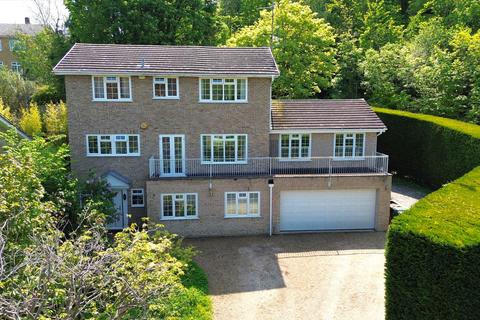 4 bedroom detached house for sale, Harcourt Close, Henley-on-Thames, Oxfordshire, RG9