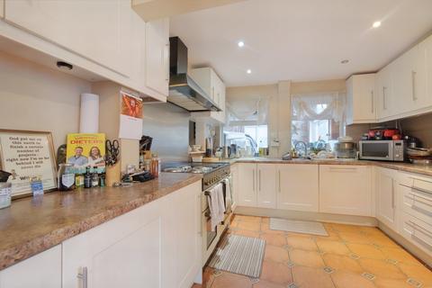 4 bedroom detached house for sale, Uttoxeter Road, Stoke-on-Trent ST10