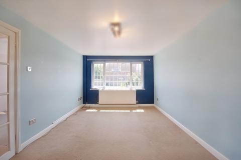 3 Sleaford Road, Cranwell Village, Sleaford, NG34 8DD