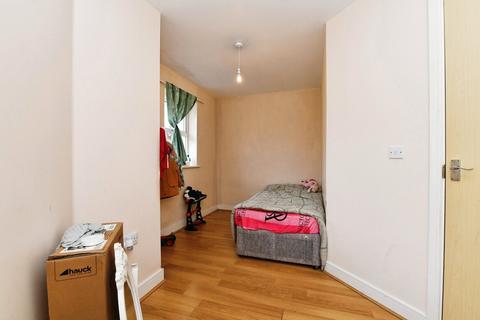 2 bedroom flat for sale, William Harris Way, Colchester CO2