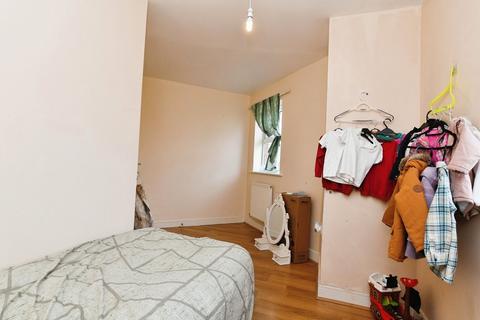 2 bedroom flat for sale, William Harris Way, Colchester CO2