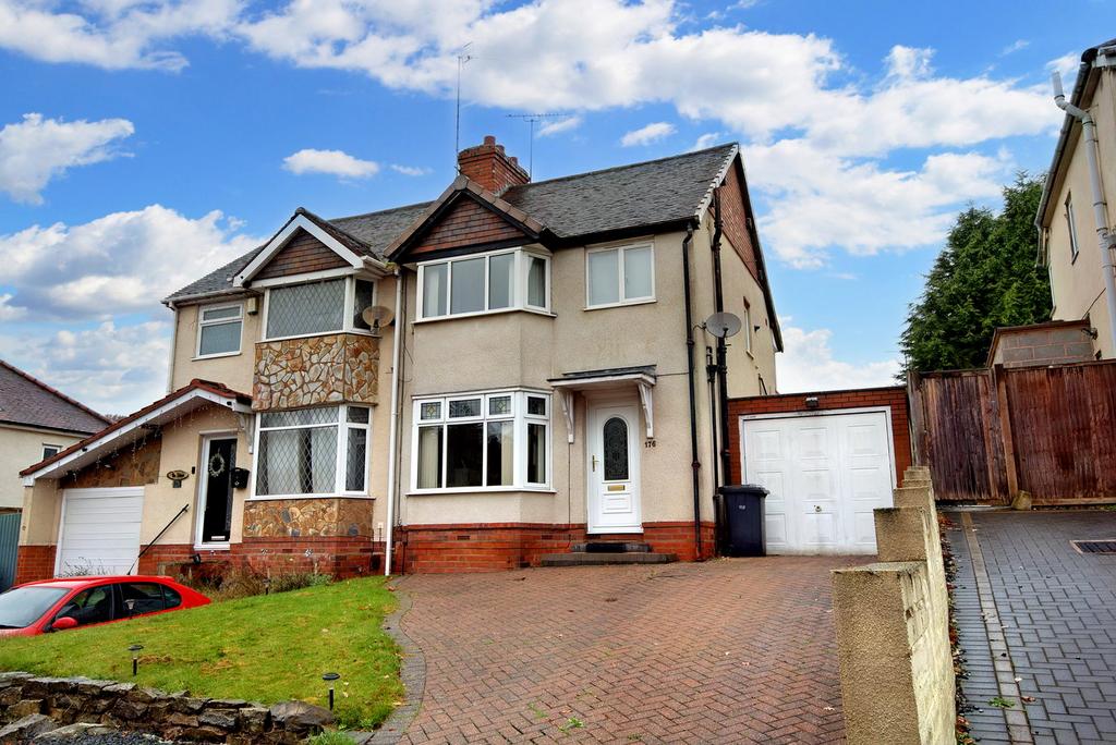 Stourbridge Road, Kidderminster DY10 3 bed semidetached house for sale