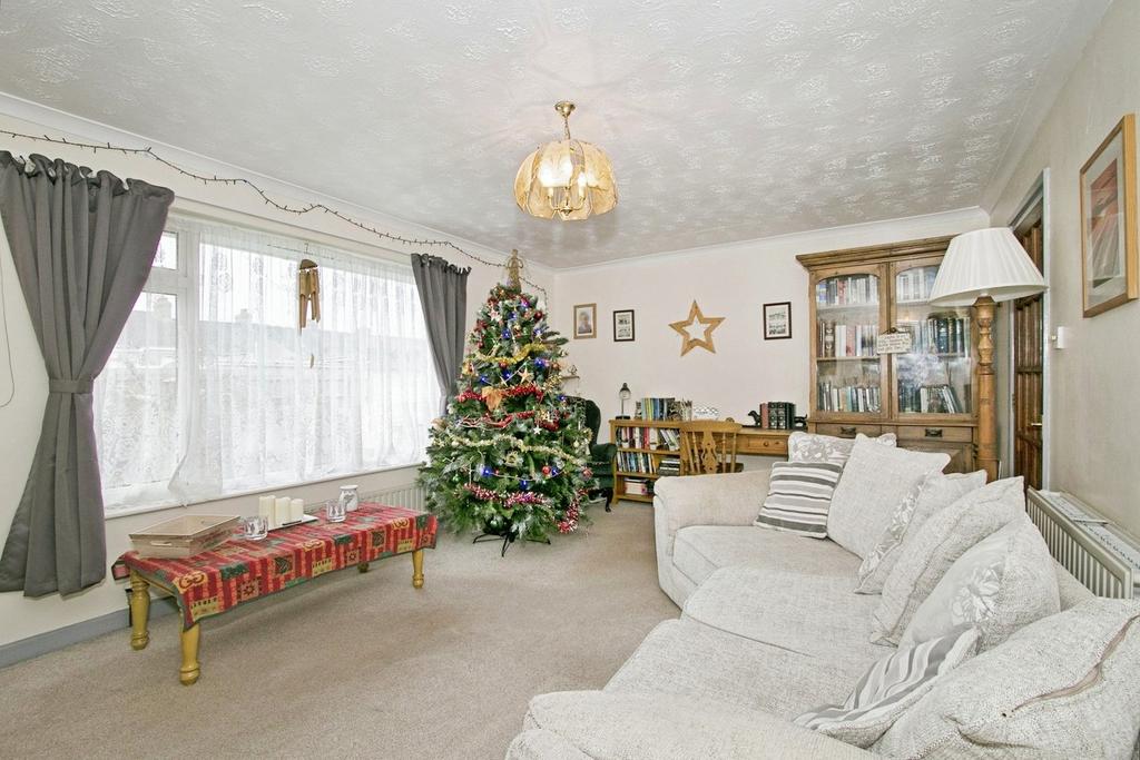 South Downs, Redruth TR15 3 bed detached house for sale £290,000