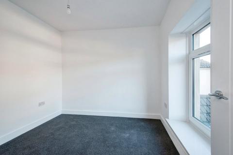 24 Avondale Road, Gelli, Pentre, CF41 7TW