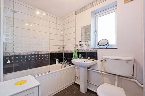 61 Bernard Ashley Drive, London, SE7 7UD