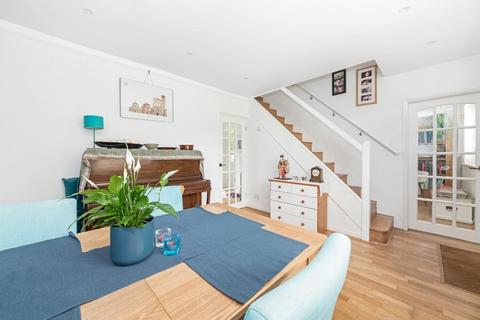 3 bedroom house for sale, Lammas Green, London, SE26