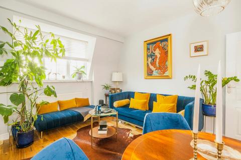 59 Castillon Road, London, SE6 1QD