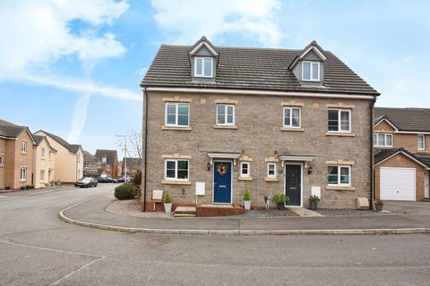 4 bedroom townhouse for sale, Heol Y Groes, Cwmbran NP44