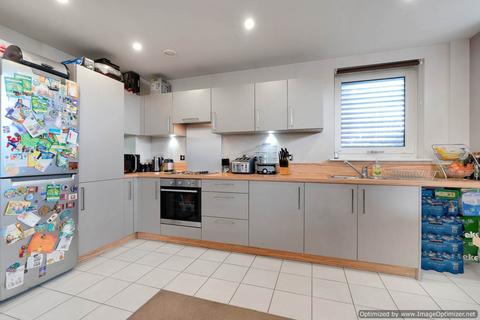 3 bedroom flat for sale, Dalston Square, London E8