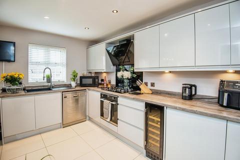 69 Coniston Drive, Doncaster, DN4 9GA