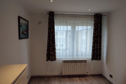 59 Farm Road, Hounslow, TW4 5PQ