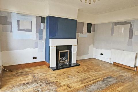 2 Veronique Gardens, Ilford, IG6 1AR