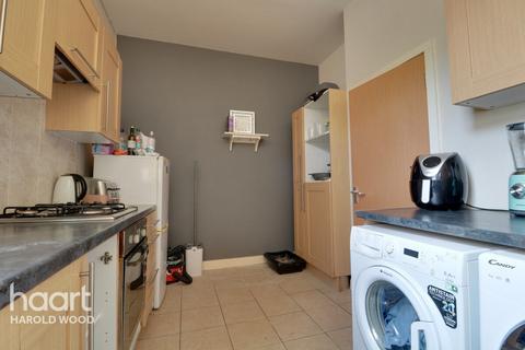 16a Colchester Road, Romford, RM3 0XP