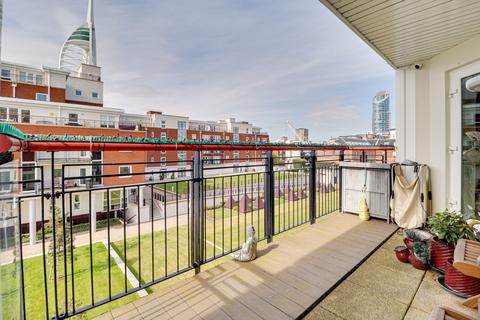 2 bedroom apartment for sale, Arethusa House, Gunwharf Quays