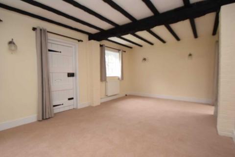 3 bedroom end of terrace house to rent, Christmas Common, Near Watlington