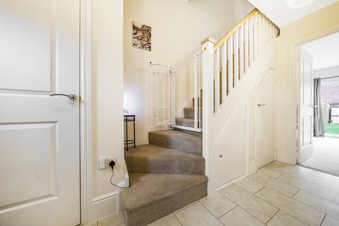 58 Furs Close, Monkton Heathfield, Taunton, TA2 8GH
