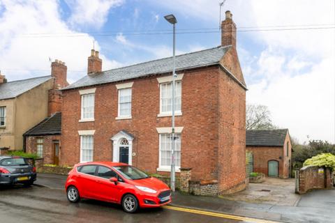 4 bedroom country house for sale, High Street, Ibstock, Leicestershire, LE67 6JQ