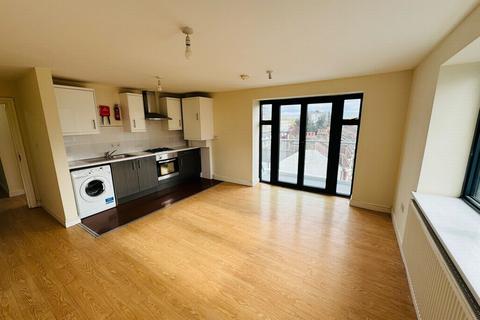 3 bedroom apartment to rent, Barking Road, East Ham, E6