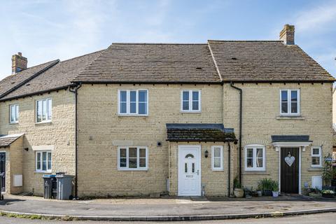 2 bedroom terraced house for sale, Tamarisk Crescent, Carterton, Oxfordshire, OX18