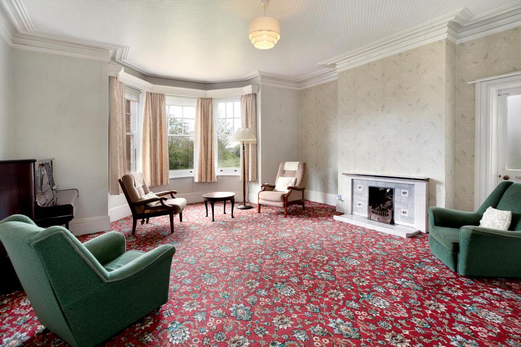 Elwyn Road, Exmouth, Devon, EX8 7 bed detached house for sale £1,500,000