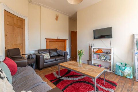 5 bedroom flat to rent, 1990L – Rankeillor Street, Edinburgh, EH8 9JA