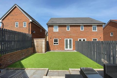 3 bedroom semi-detached house for sale, Carrs Avenue, Cudworth, S72