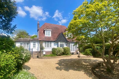 5 bedroom detached house for sale, Furze Road, Worthing BN13