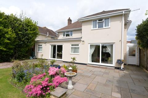 4 bedroom detached house for sale, Purbeck Road, Barton on Sea, New Milton, Hampshire, BH25