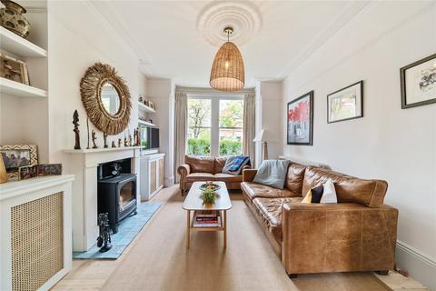 4 bedroom terraced house for sale, Muswell Avenue, London, N10