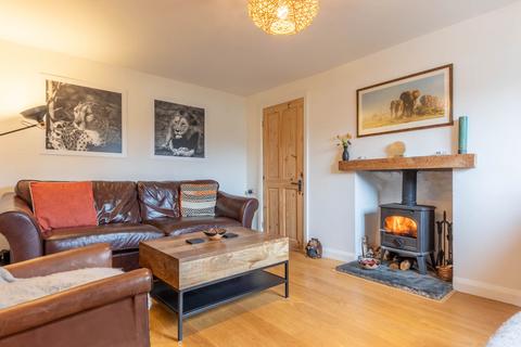 3 bedroom cottage for sale, 12 Back Lane, Kendal