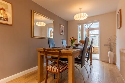 12 Back Lane, Kendal, LA9 7AW