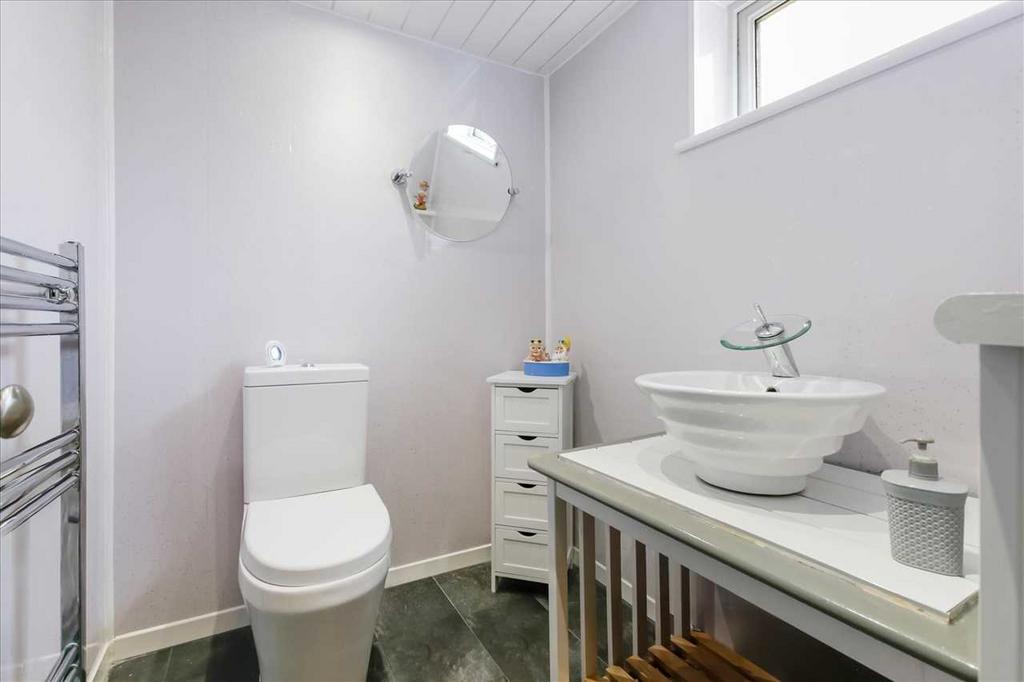 Lower Level WC
