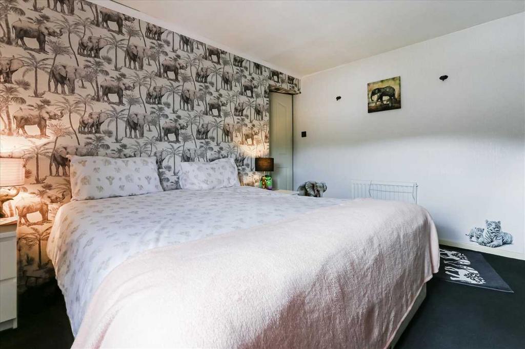 Bedroom One (1)