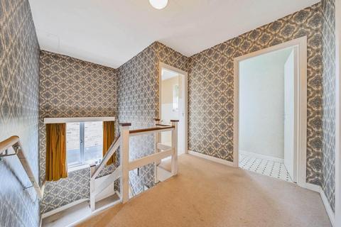 30 Heathfield Road, Keston, BR2 6BQ