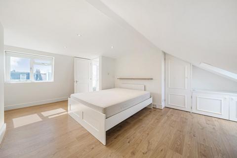 2 bedroom flat for sale, Trewint Street, Earlsfield