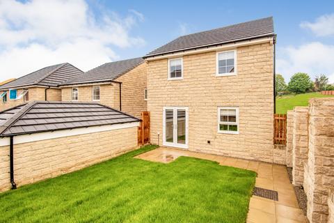 4 bedroom detached house to rent, The Gaits, Bradford, BD2