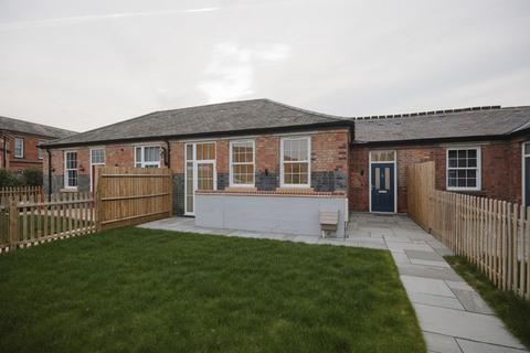3 bedroom townhouse for sale, Gainsford Road, Humberstone, LE5