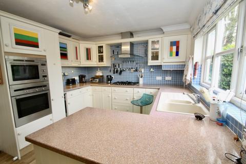 3 bedroom terraced house for sale, Carlton Mews, Wells