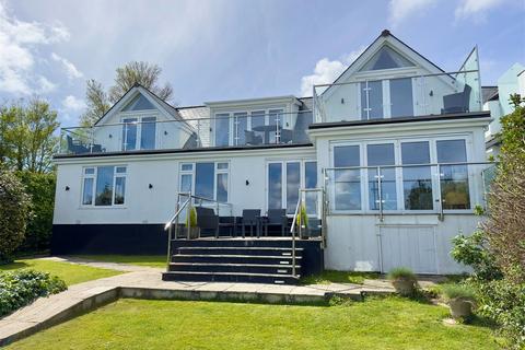 5 bedroom detached house for sale, 41 Treverbyn Road, Padstow, PL28 8DN