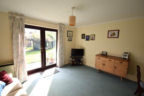 2 bedroom retirement property for sale, Orchard Walk, Watlington