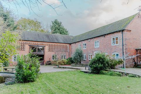 5 bedroom barn conversion for sale, Barn Close, Castle Donington, DE74