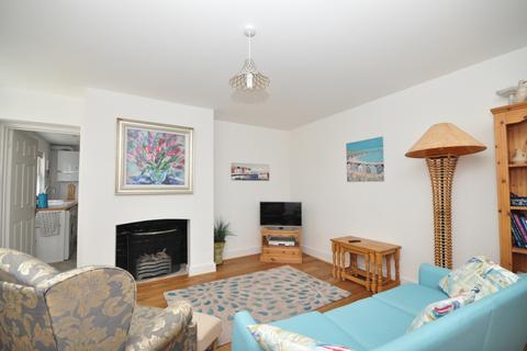 2 bedroom terraced house to rent, Tomsons Passage Ramsgate CT11
