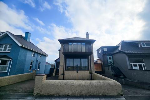 3 bedroom detached house for sale, High Street, Borth SY24
