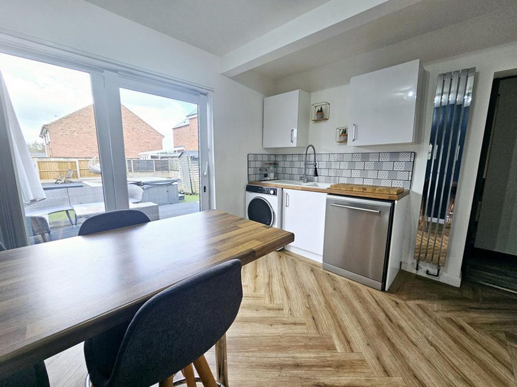 Breakfast Kitchen